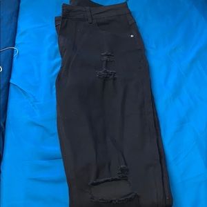 Black Ripped Skinny Jeans!